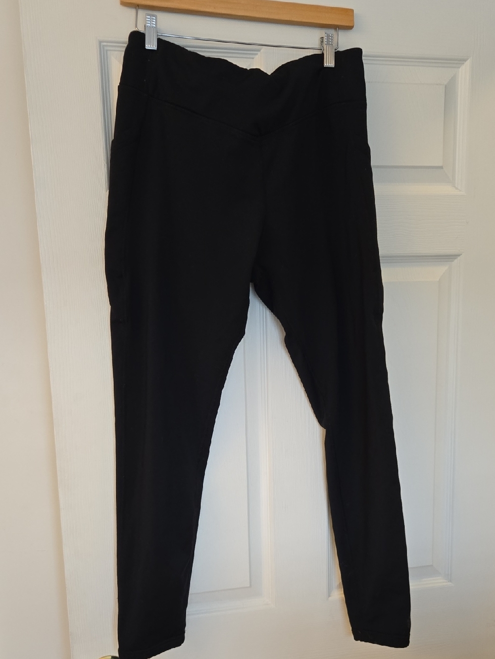 Baleaf Black High-Waist V-Band Leggings